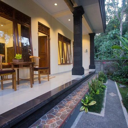 Taman Puspa Ubud Exteriör bild